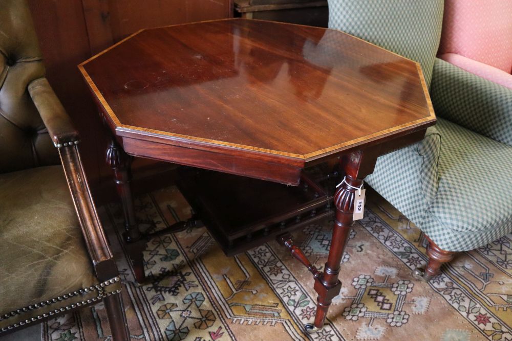 An Edwardian satinwood banded octagonal mahogany centre table, width 91cm depth 73cm